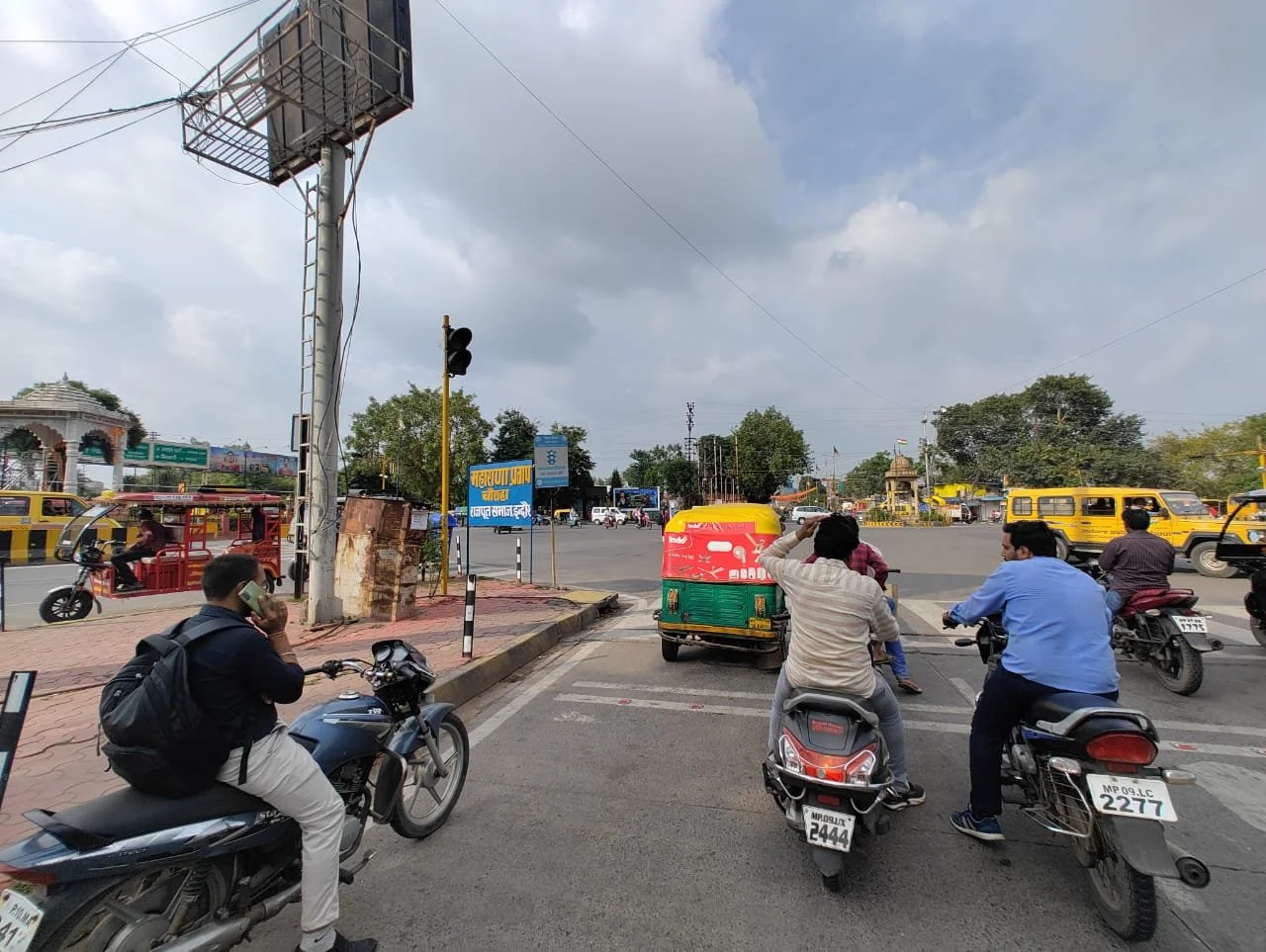 No Car Day Image by Sudhir Gore.jpeg